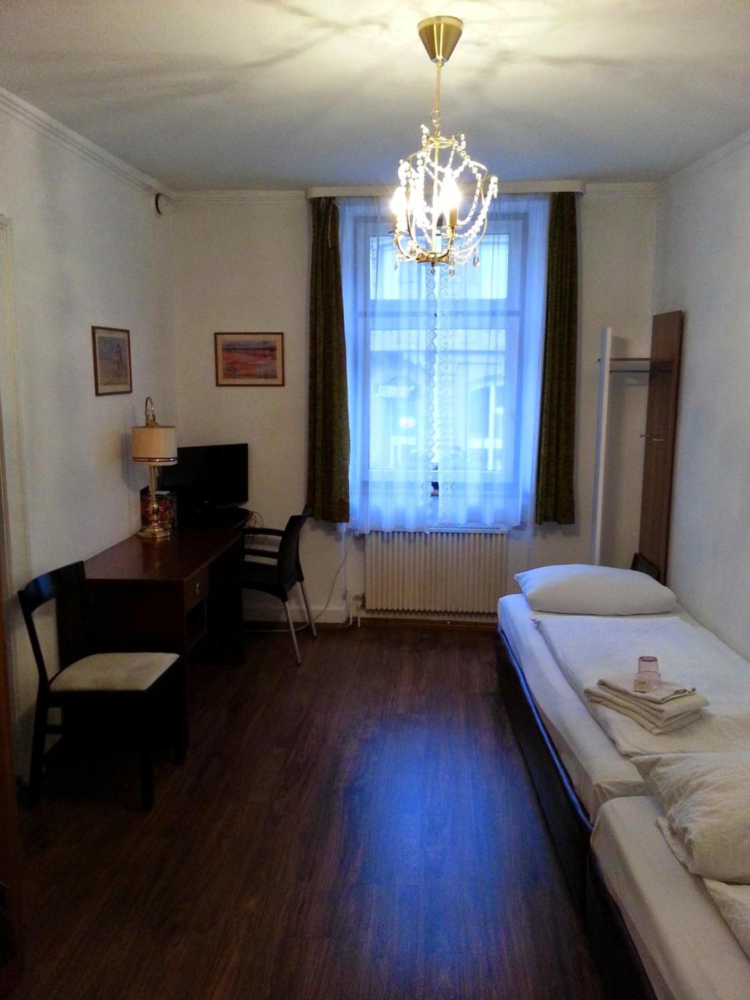 Hotel Pension Graf Konstanz Kamer foto